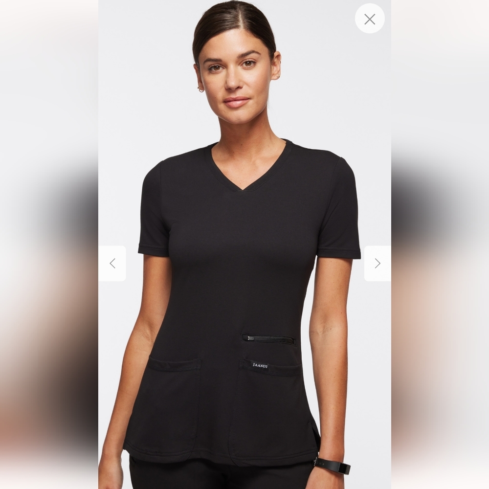 COPY - Women's 4-Pocket V-Neck Scrub Top
